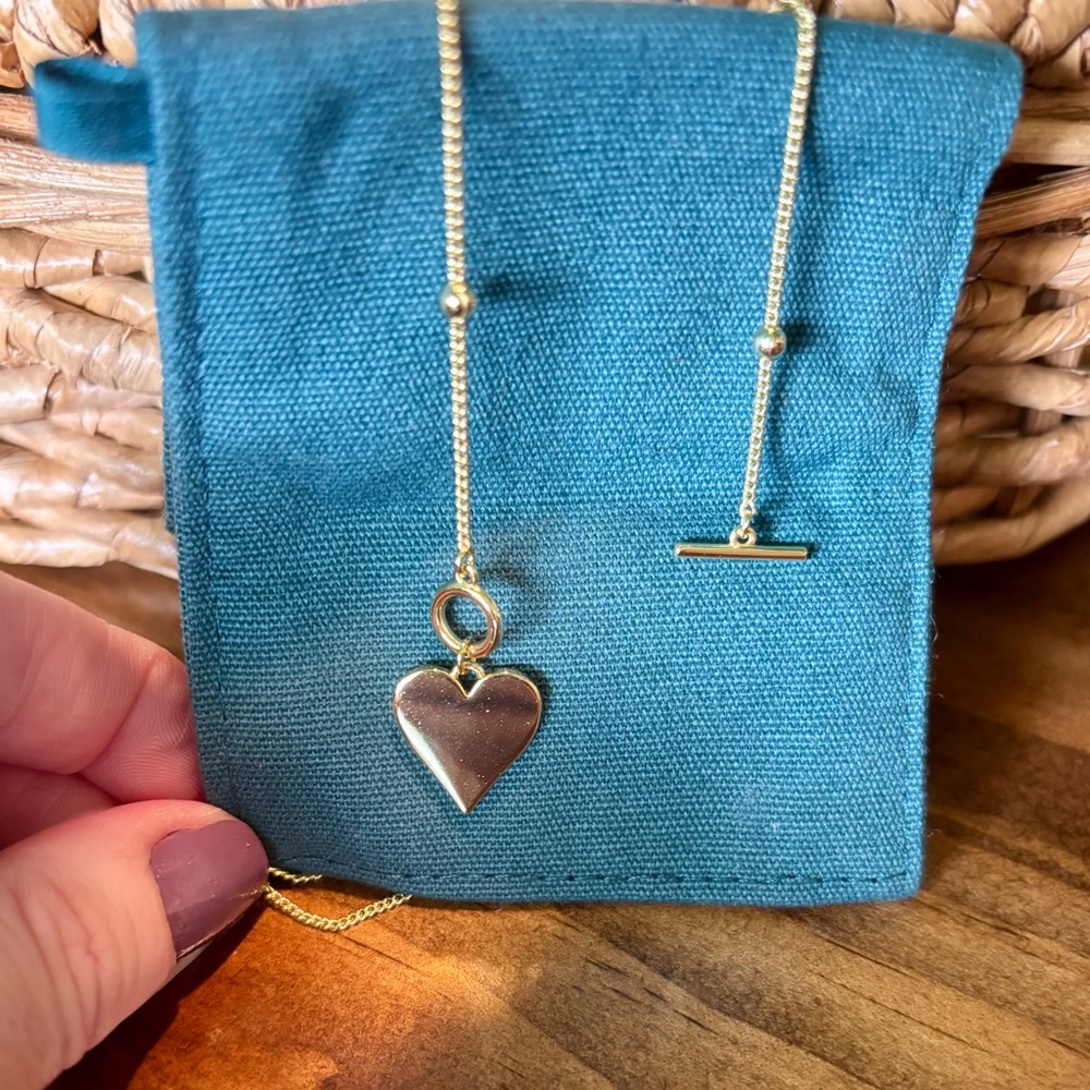 Uncommon James Heart Necklace - Picture 2 of 3